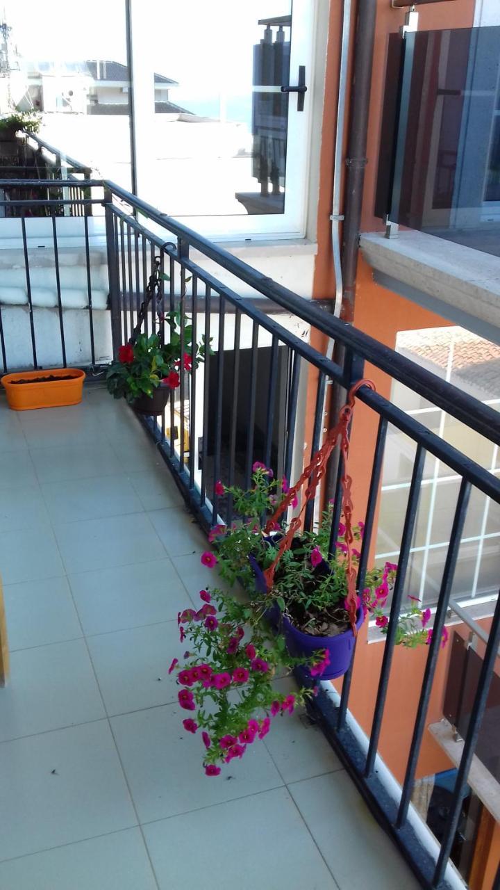Kruja Hostel Экстерьер фото